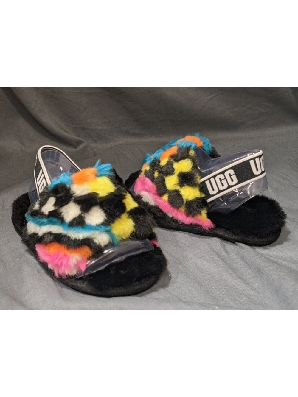 UGG Australia Toddler Fluff Yeah Slippers Slides Check Black Size 7 NEW NO BOX!